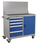 Premier Industrial Mobile Wor kstation with 5 Drawers & 1 Sh